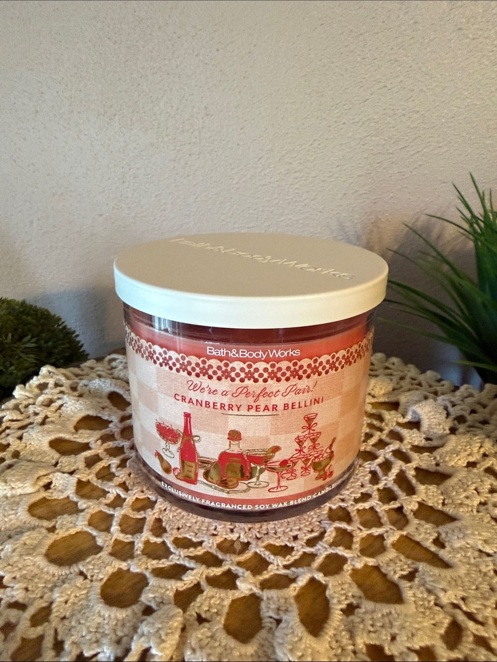 Bath & Body Works Cranberry Pear Bellini 3-Wick Candle - White & Pink